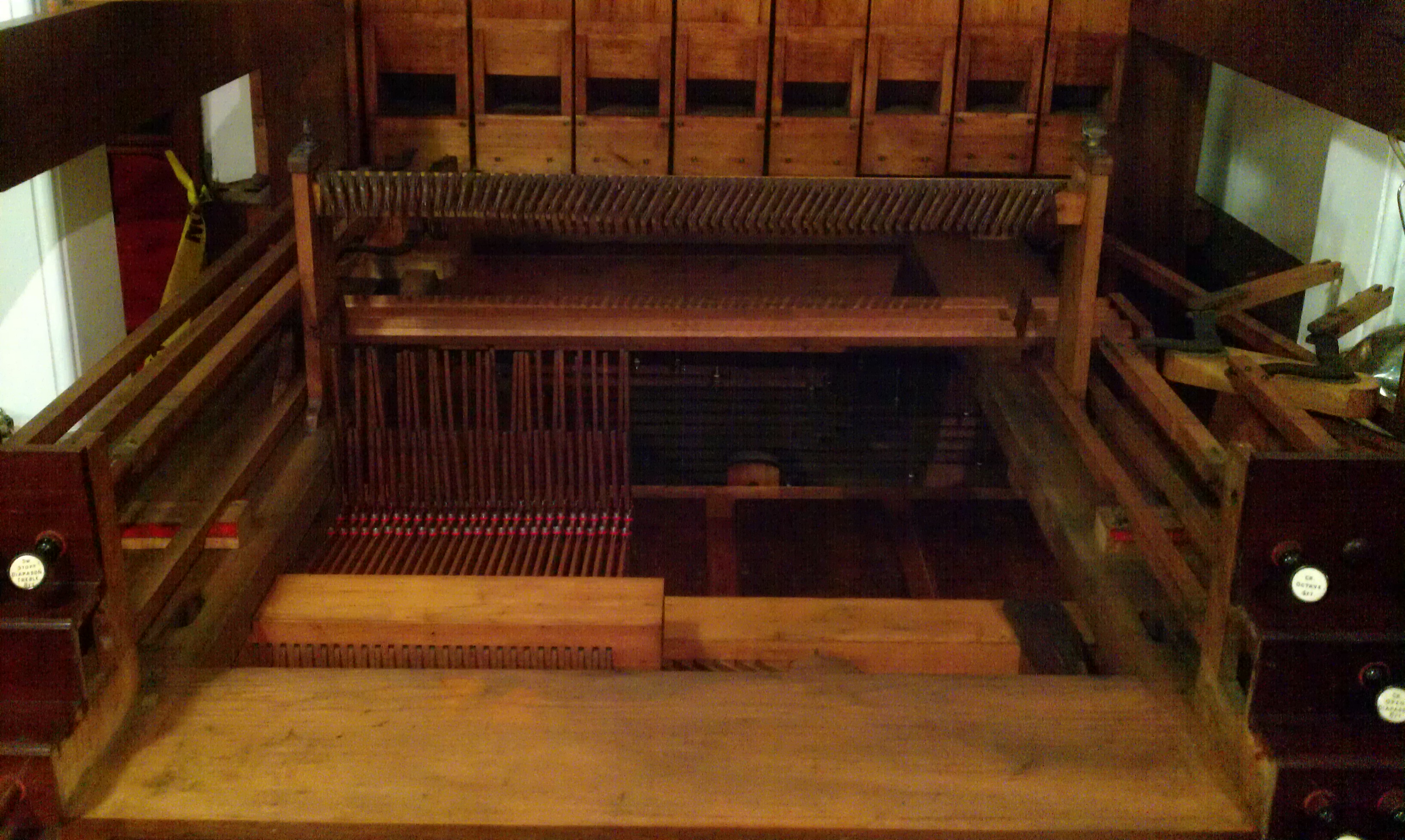 grace episocopal church piano