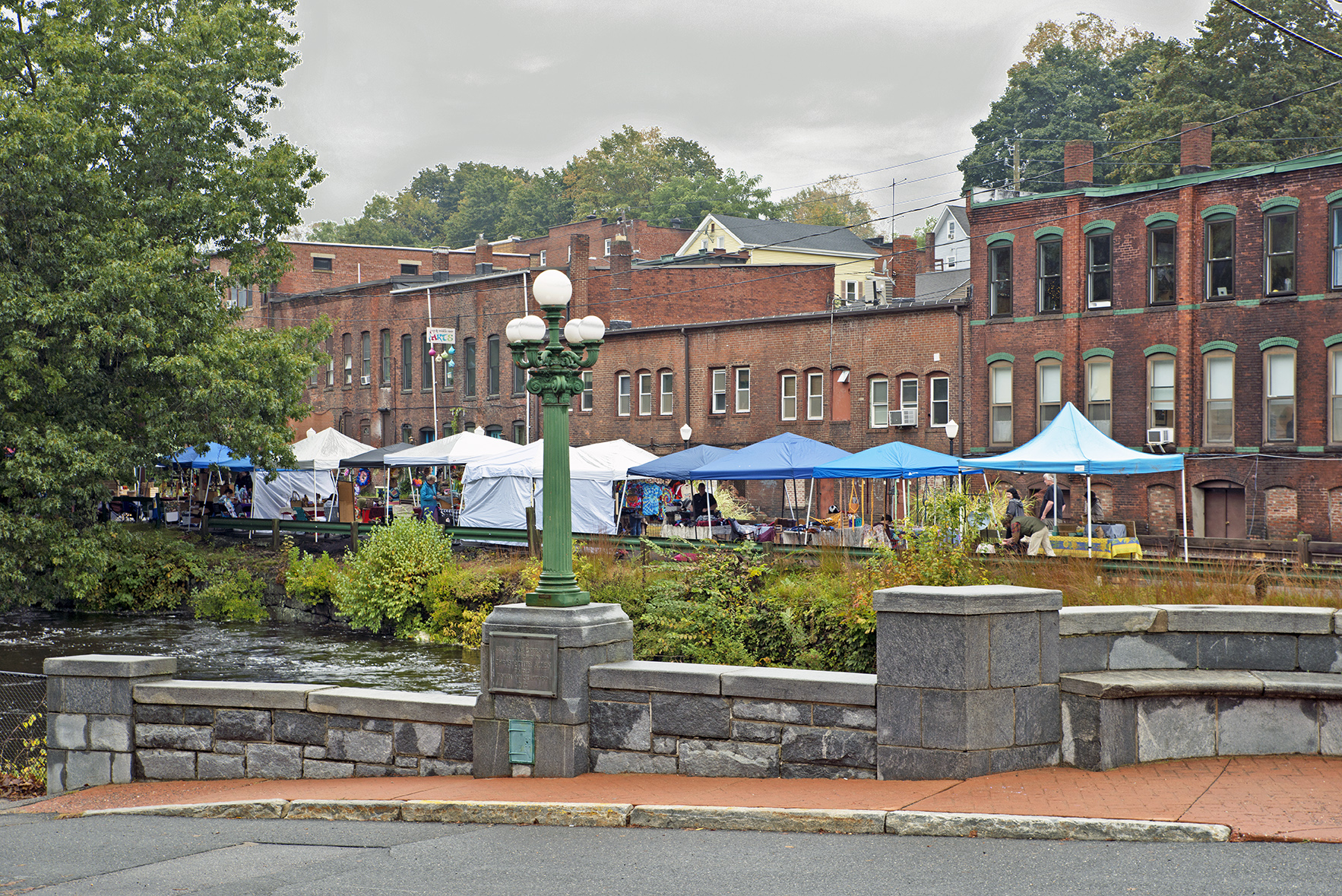 the town of stafford springs participating in the 2023 apple fest